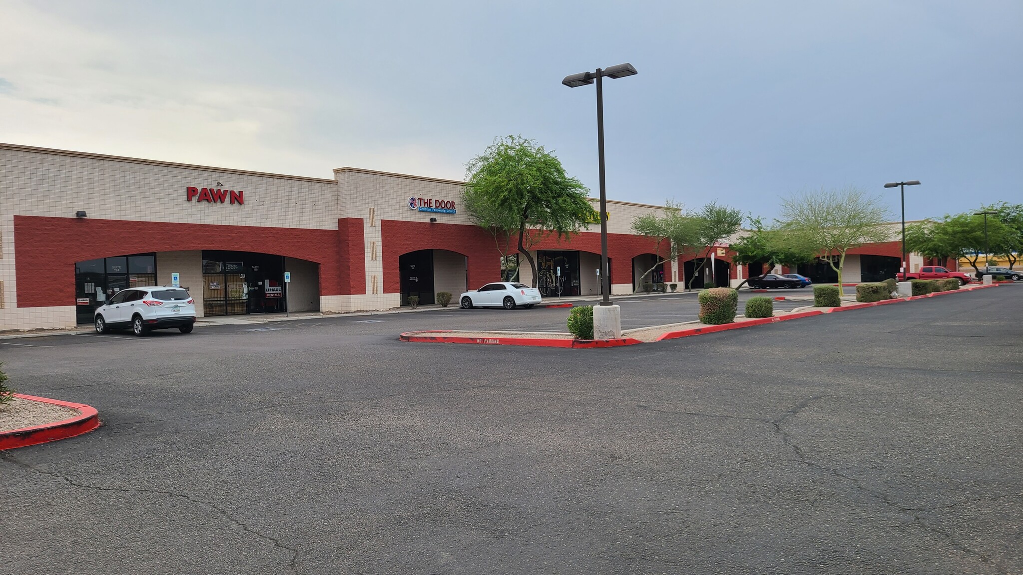 6808 N Dysart Rd, Glendale, AZ for Rent