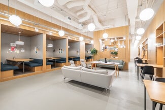 Ottawa, ON Coworking Space - 135 Laurier Av W