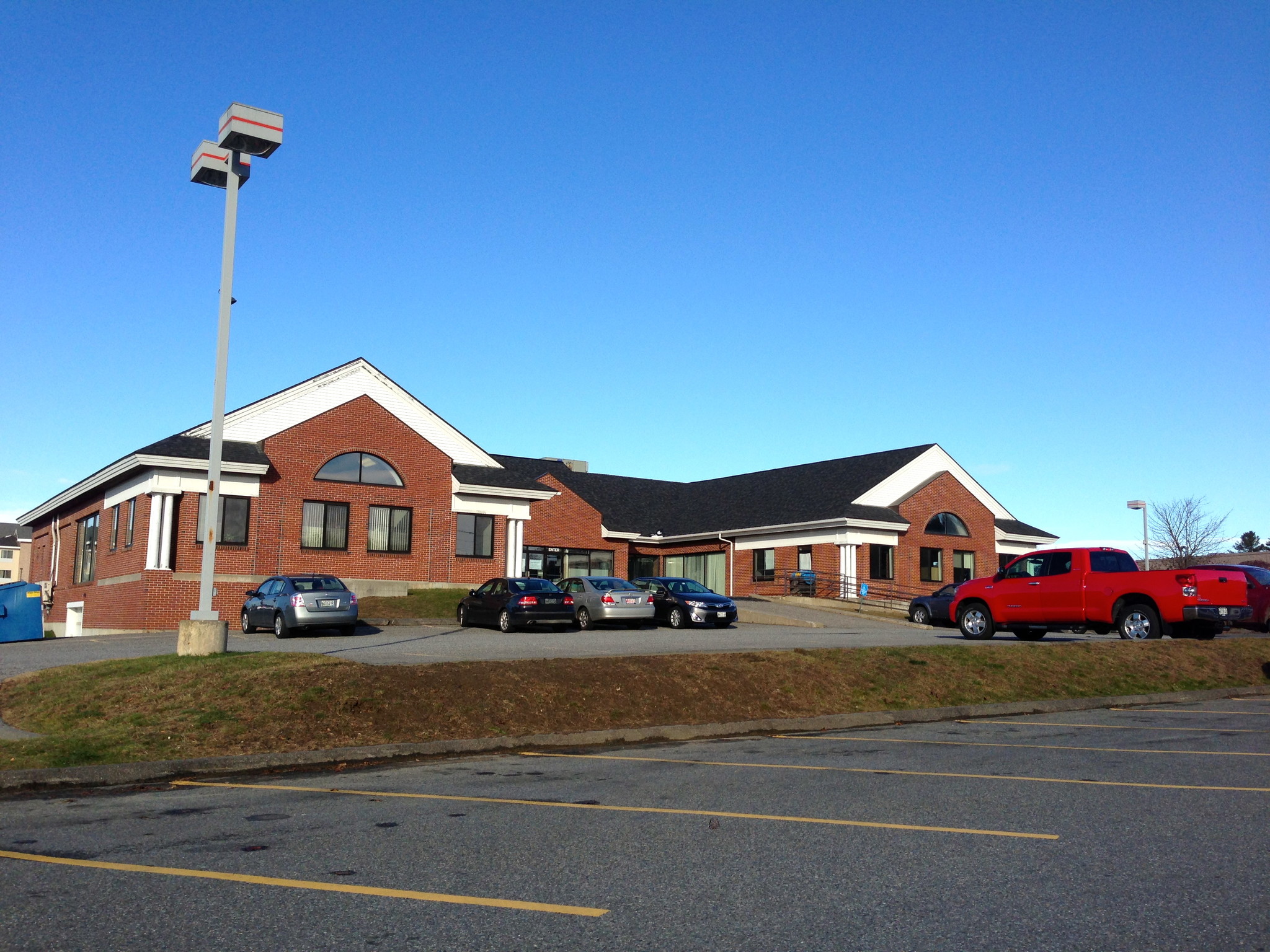 264 Civic Center Dr, Augusta, ME for Rent