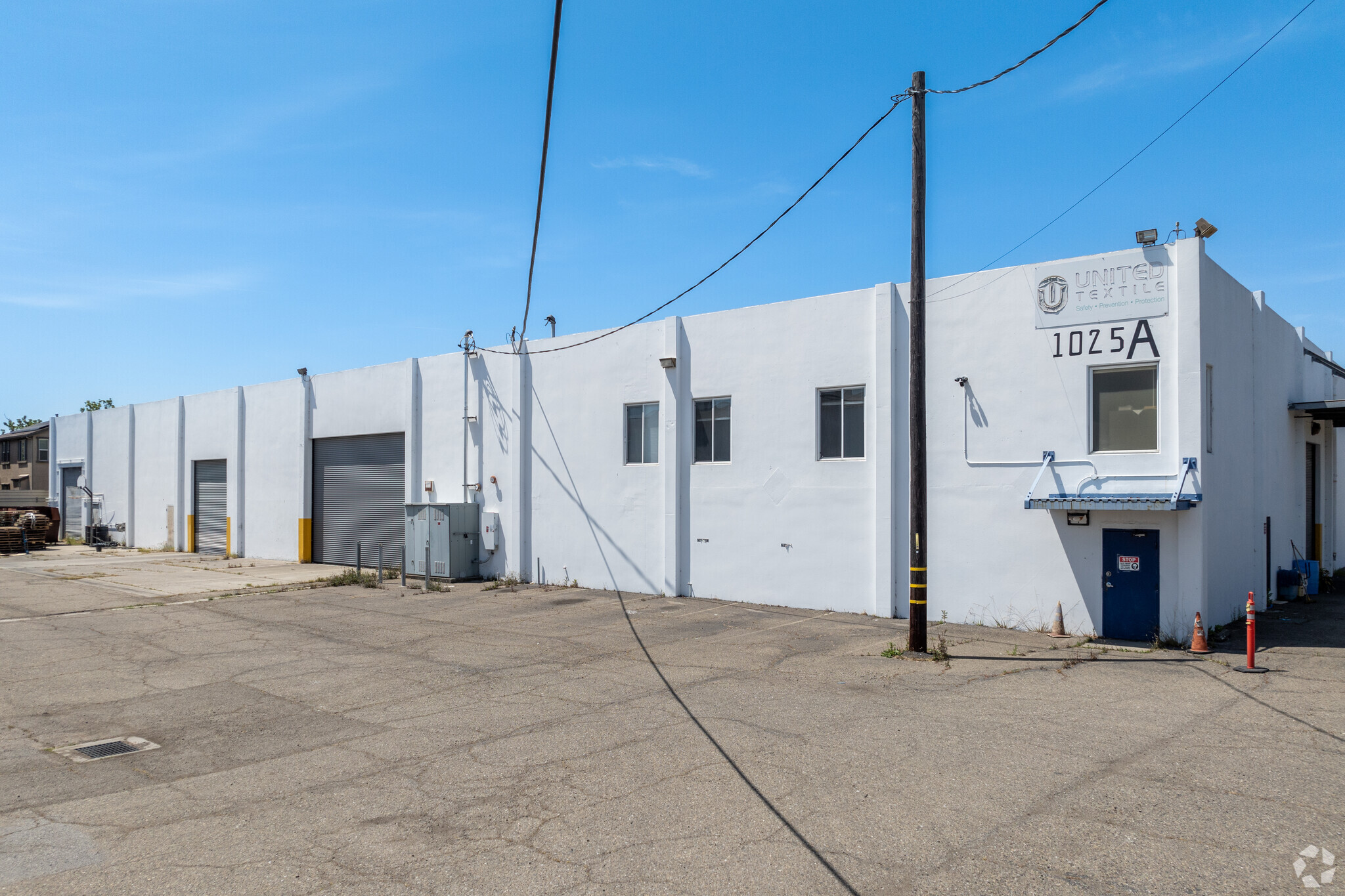 1025 98th Ave, Oakland, CA for Rent