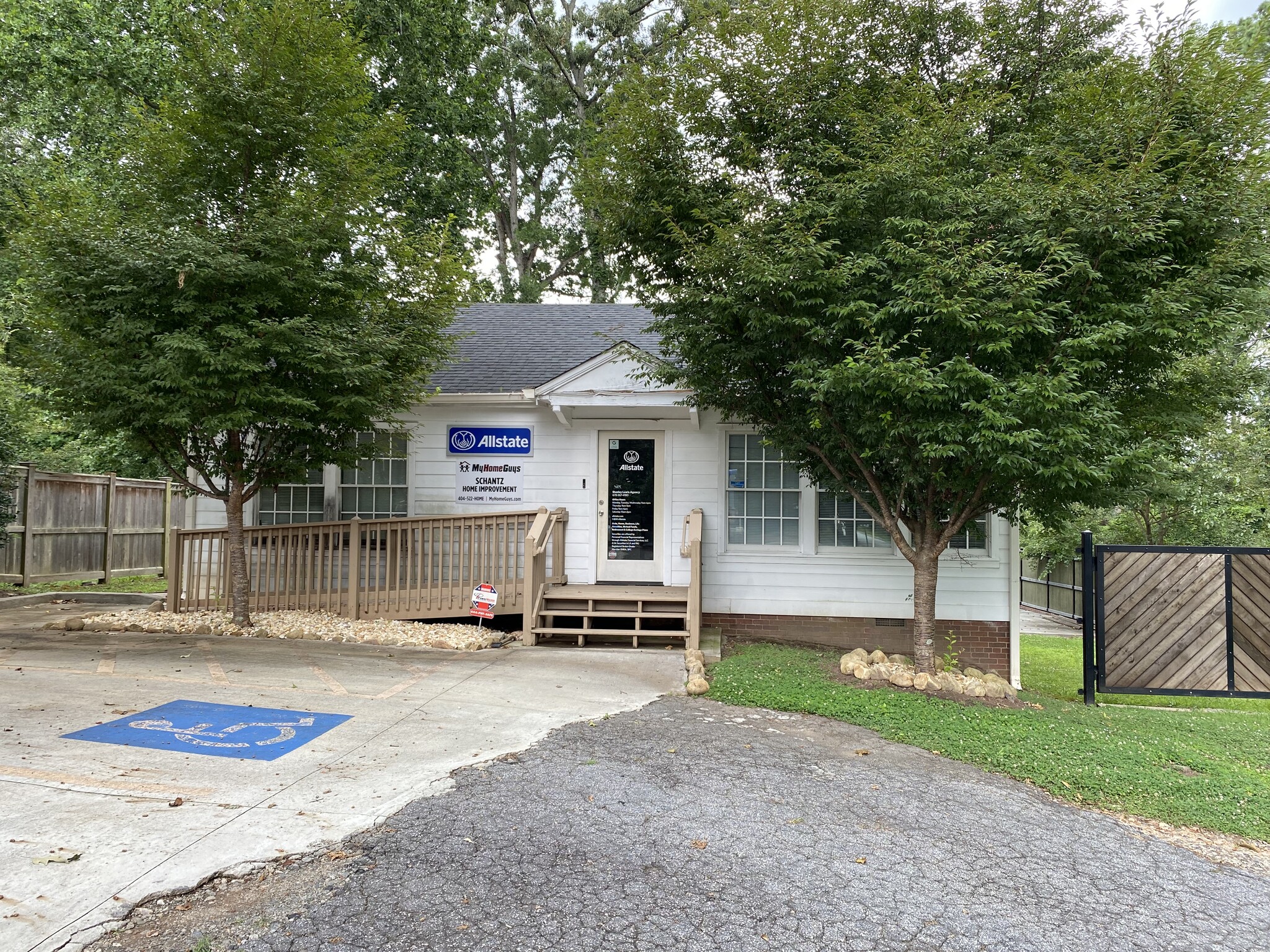 4014 Clairmont Rd, Atlanta, GA for Rent