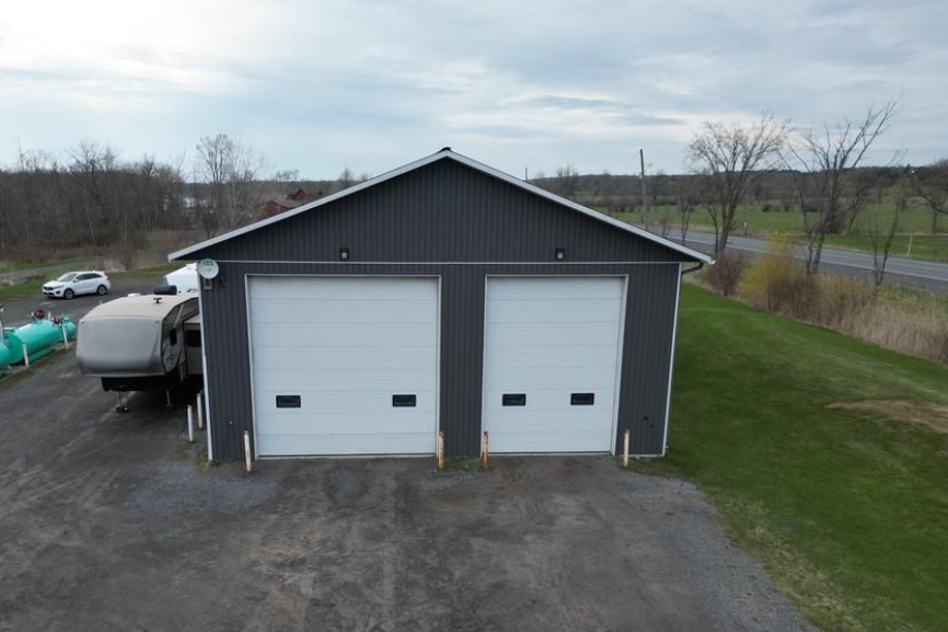 6155 County Rd 17 Rd, Plantagenet, ON for Sale