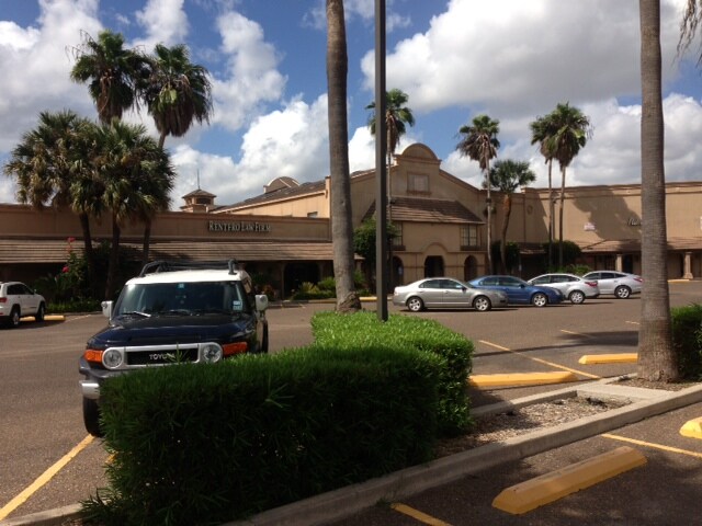 2200 Boca Chica Blvd, Brownsville, TX for Rent