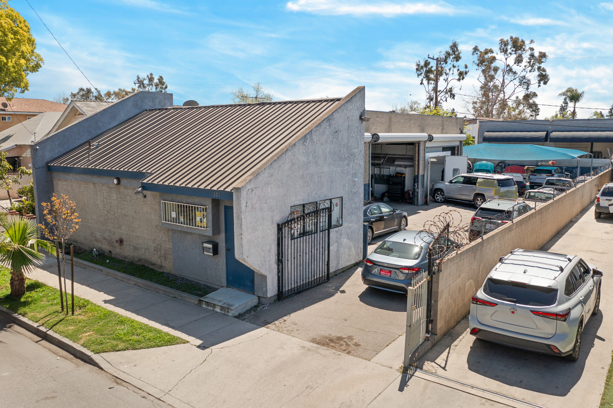 620 E 2nd St, Santa Ana, CA for Sale