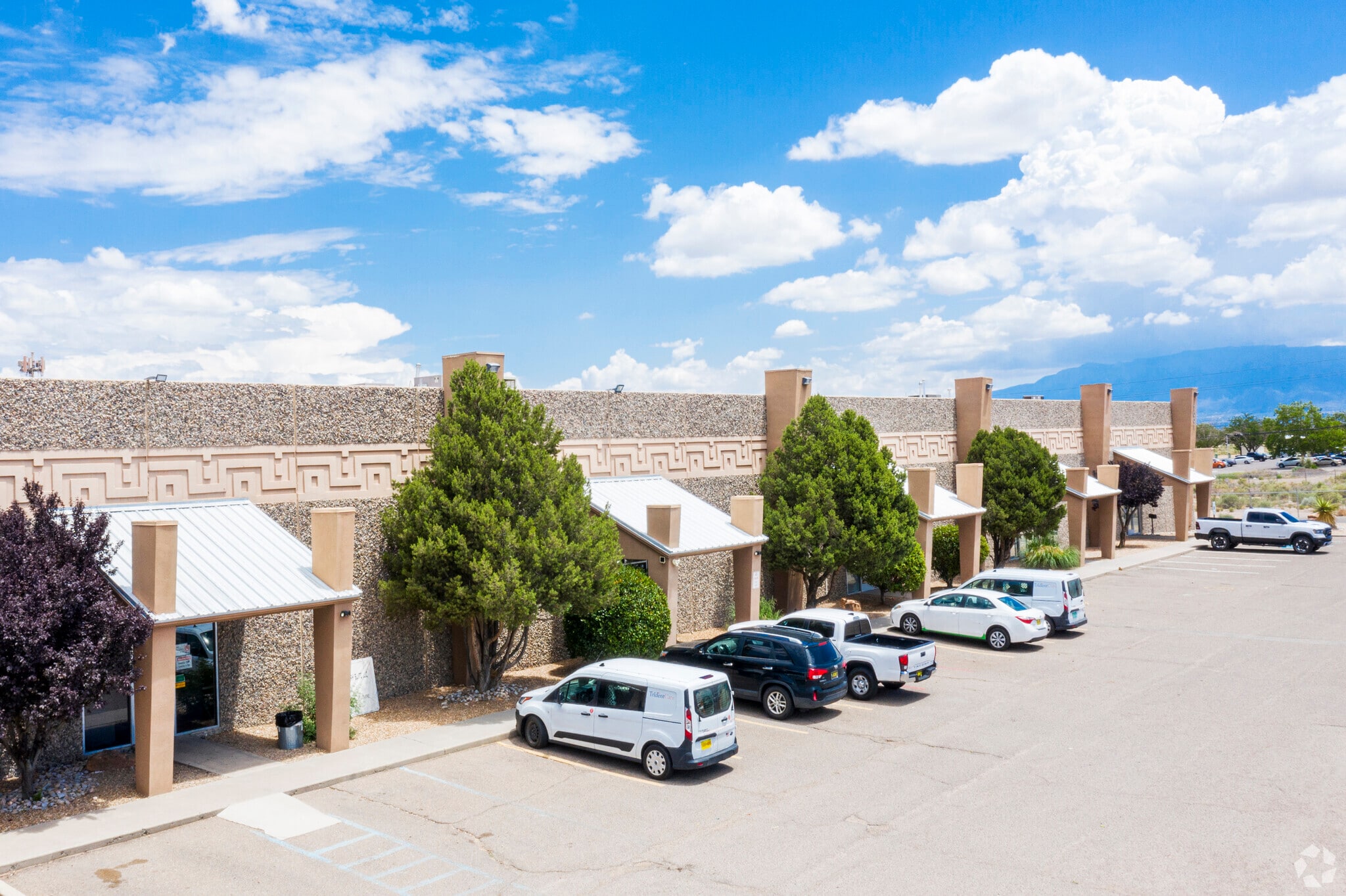 7001 Bluewater Rd NW Albuquerque, NM 87121 Industrial Property for