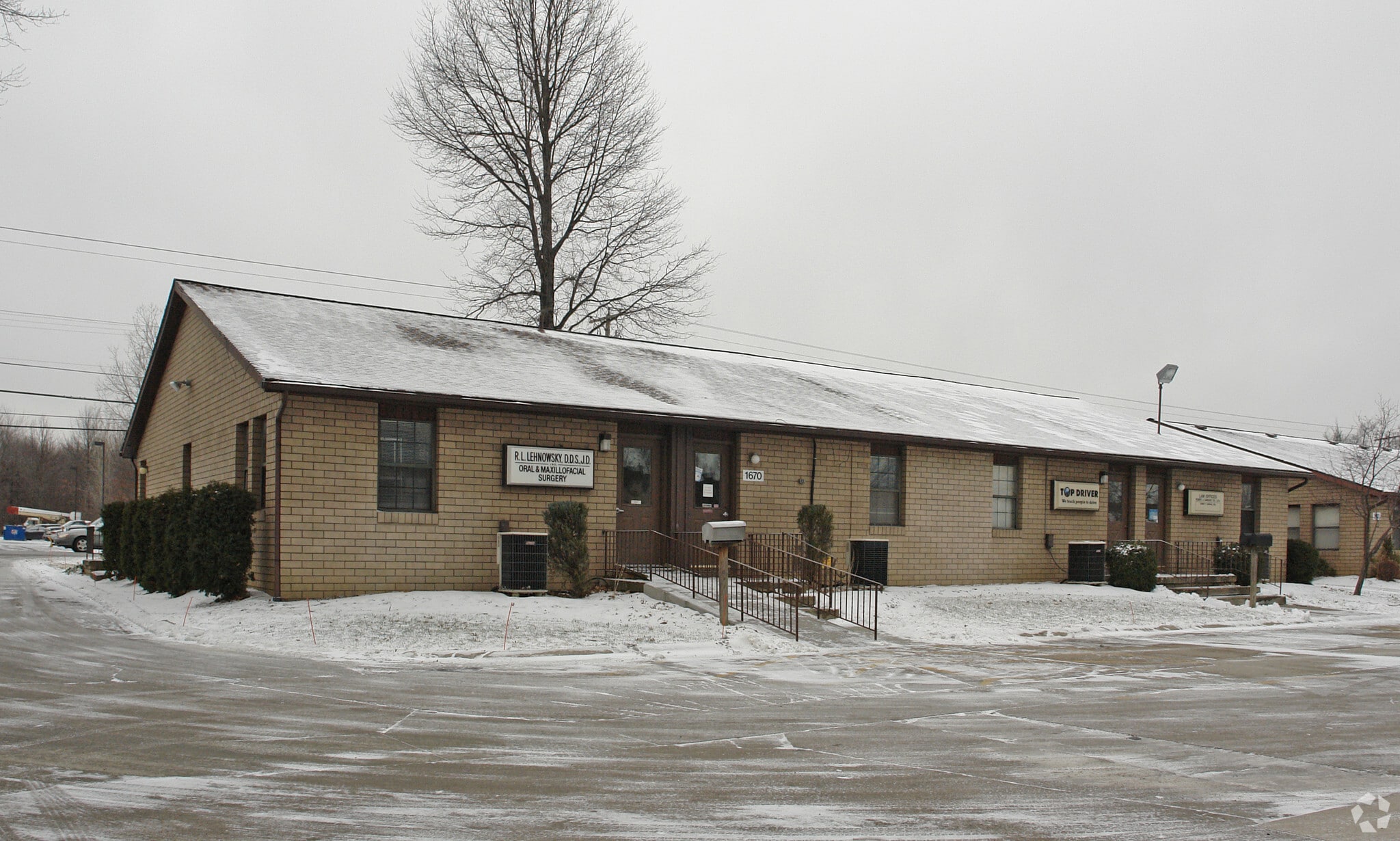 1670 Cooper Foster Park Rd, Lorain, OH for Sale