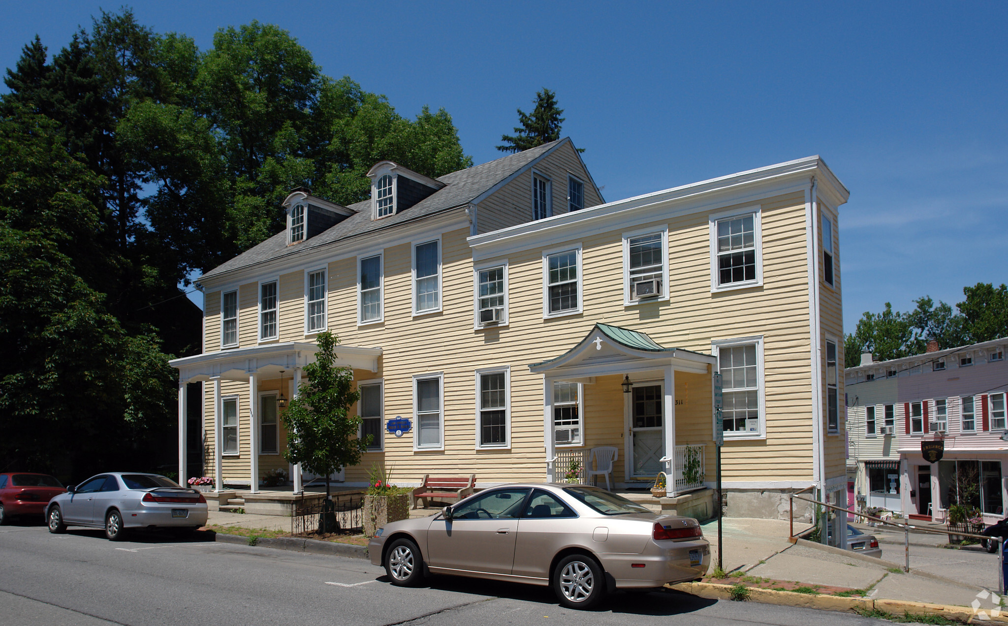 309-311 Front St, Belvidere, NJ for Rent