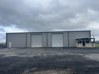 La Vernia, TX Industrial - 9984 US Highway 87 W