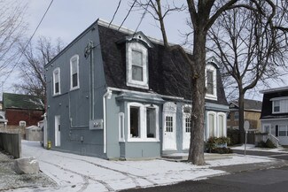 Markham, ON Office/Residential - 10-12 Centre St Markham, ON Office/Residential - 10-12 Centre St