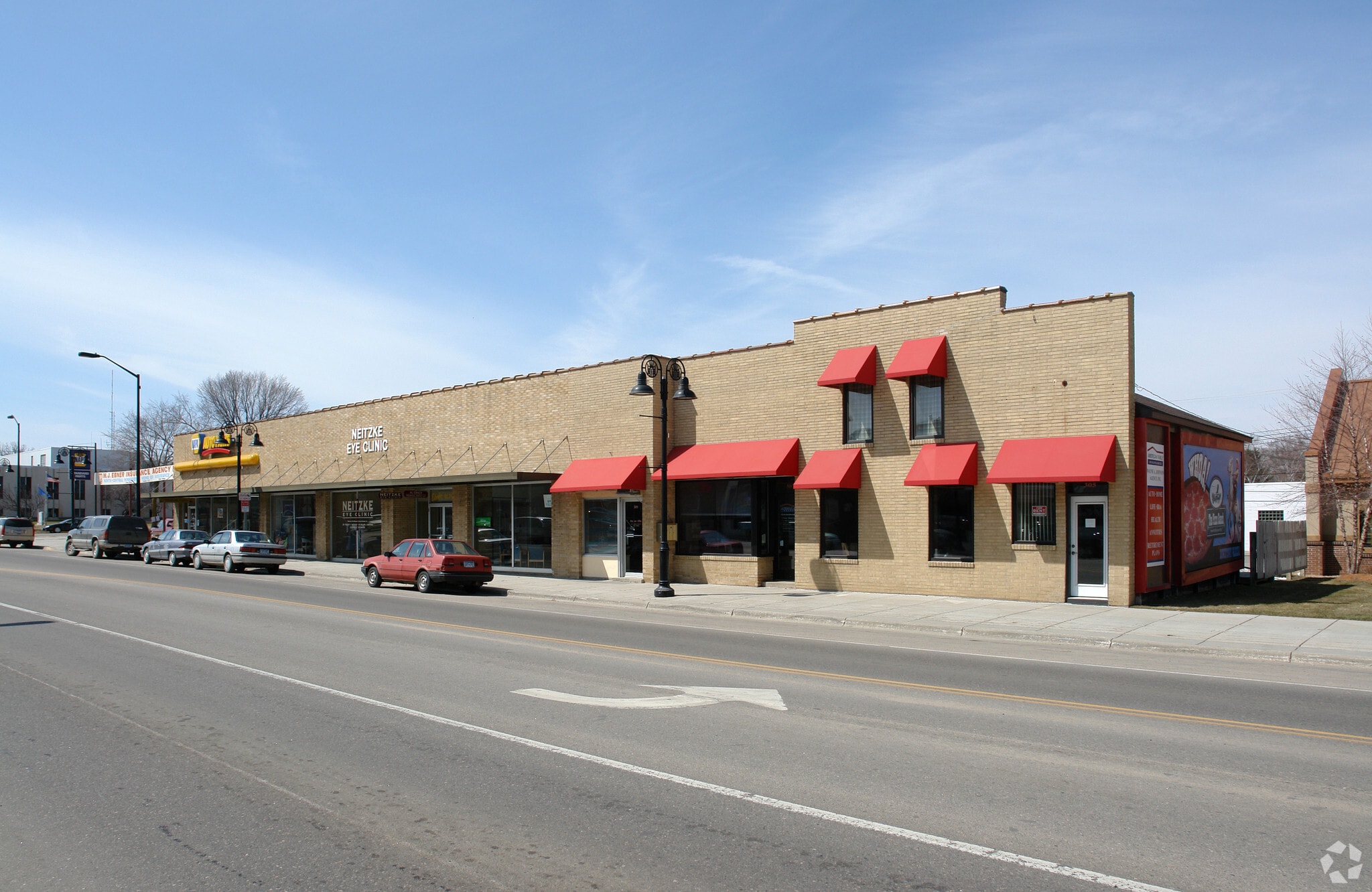 305-319 Jefferson St, Wadena, MN for Rent