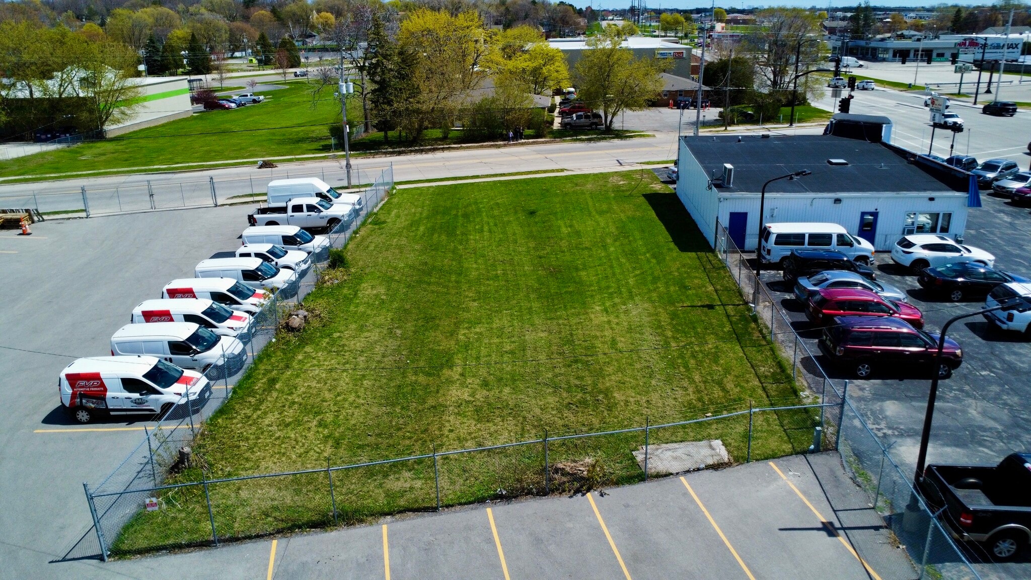 636 Lime Kiln Rd, Green Bay, WI for Sale