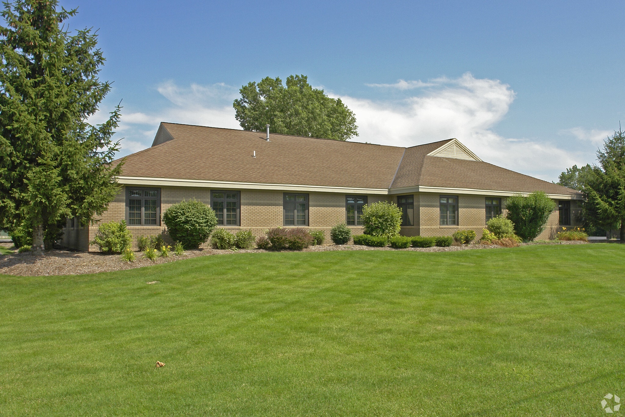 388 Garden Ave, Holland, MI for Sale