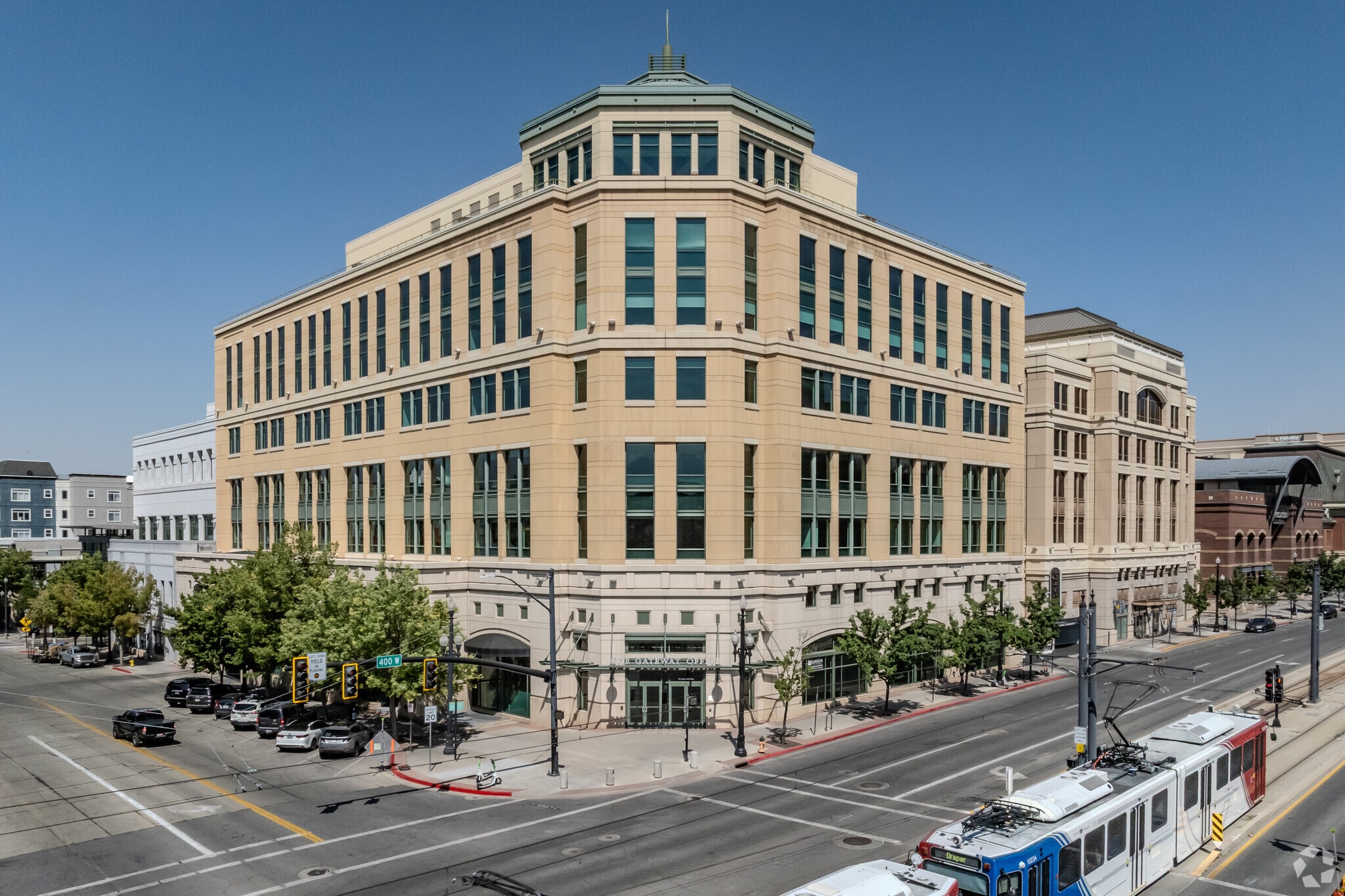 90 S 400 W, Salt Lake City, UT for Rent
