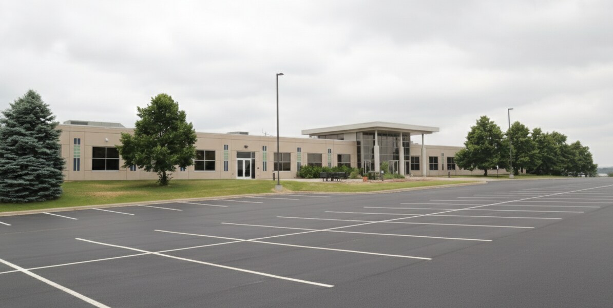 1550 Innovation Way, Hartford, WI for Rent
