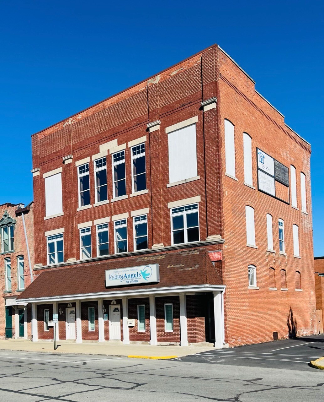 5 S Main St, Frankfort, IN for Rent