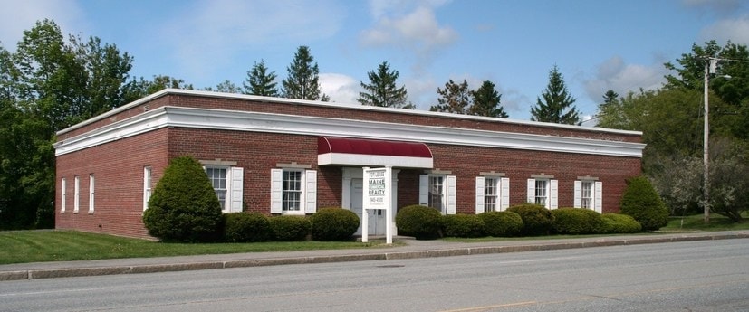 676 Broadway, Bangor, ME for Rent