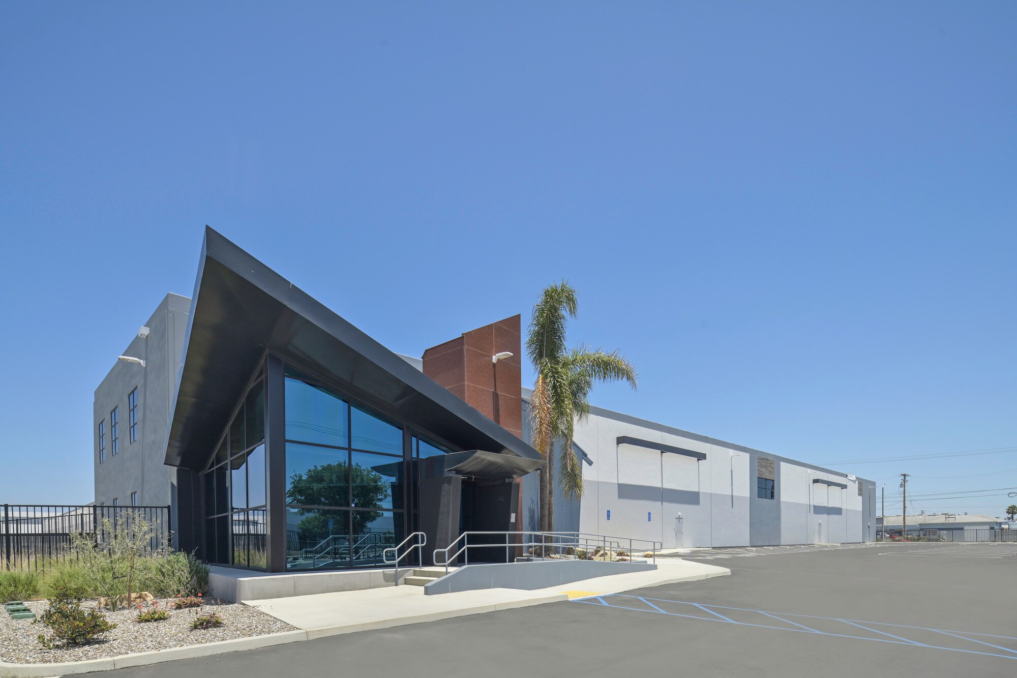 16325 S Main St, Gardena, CA for Rent