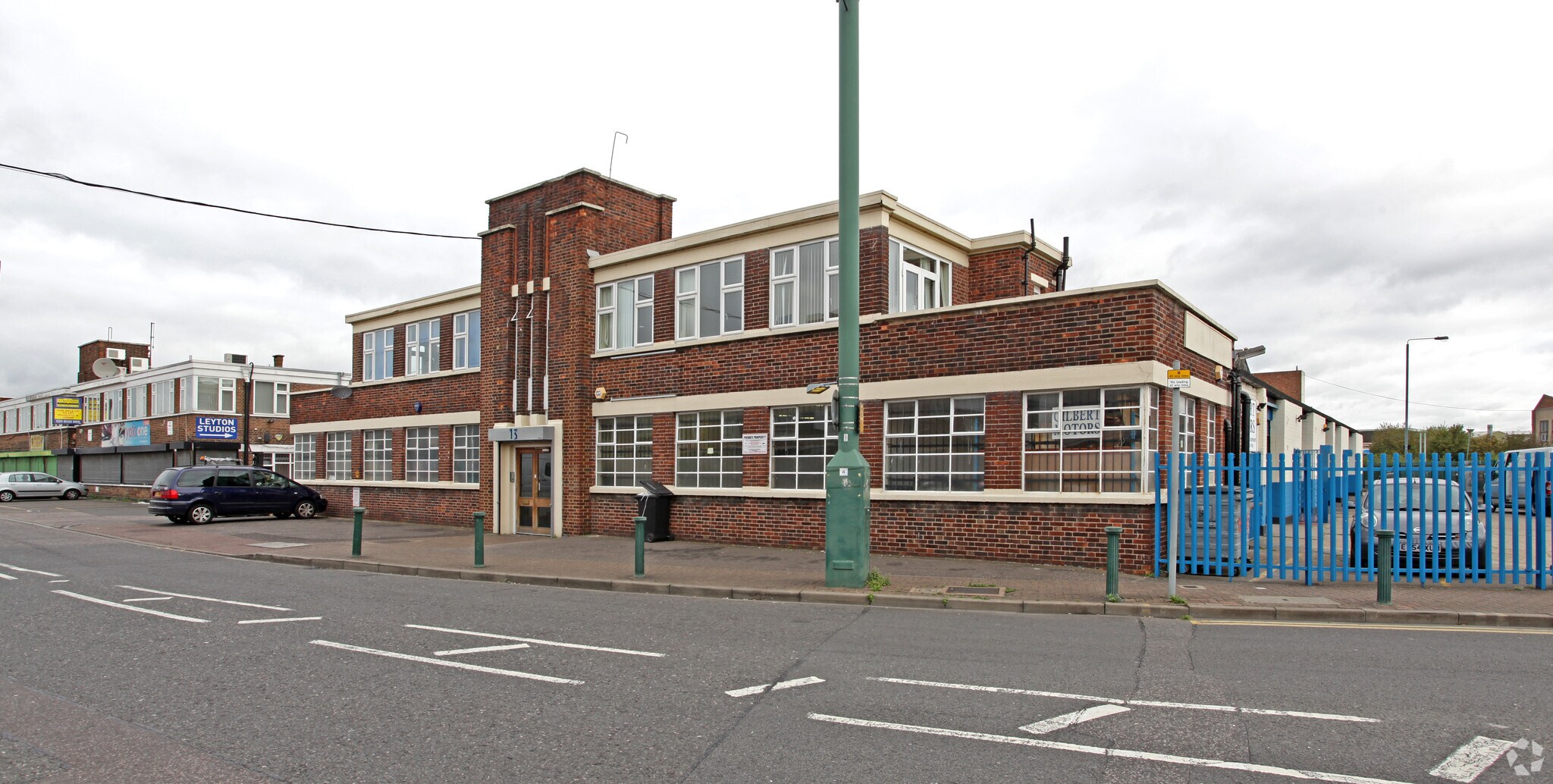 13 Argall Av, London, LND for Rent