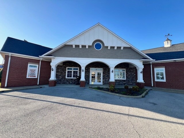 327 2nd St, Henderson, KY for Rent