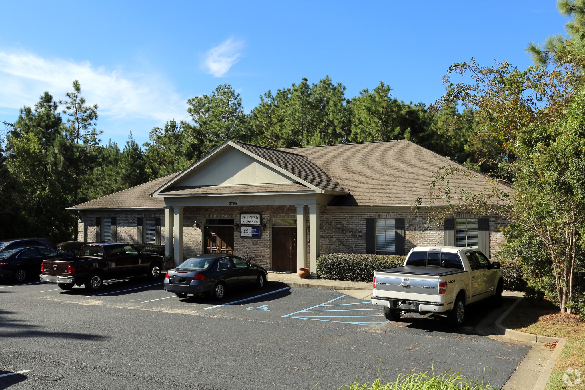 9794 Timber Cir Spanish Fort, AL 36527 Office Property for Lease on