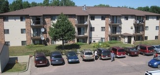 Sioux Falls, SD Apartments - 901-909 N Cleveland Ave