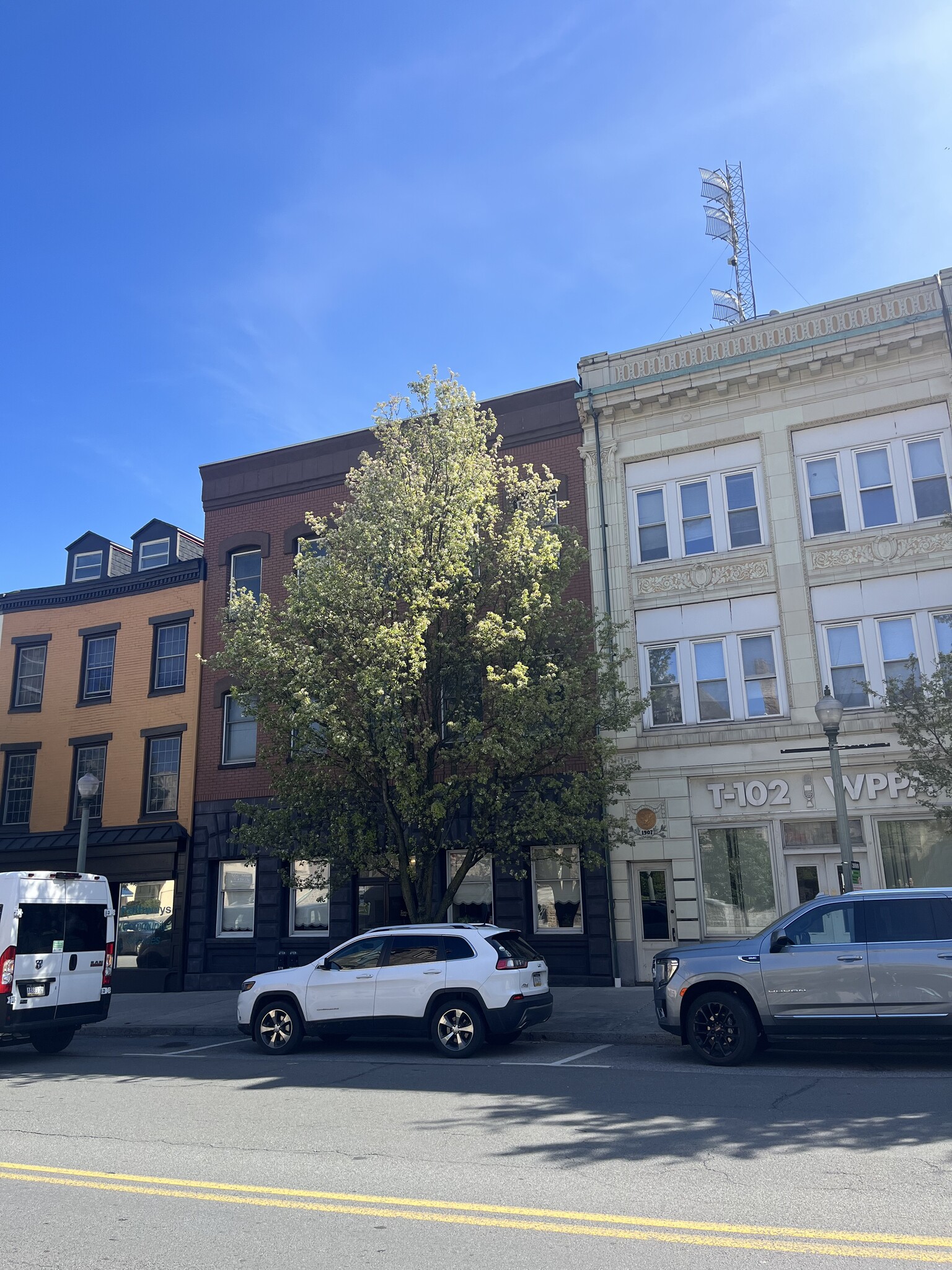 210 S Centre St, Pottsville, PA for Sale