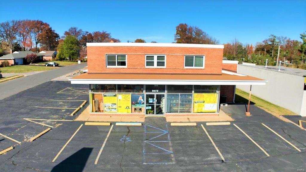 9981 Watson Rd, Saint Louis, MO for Rent