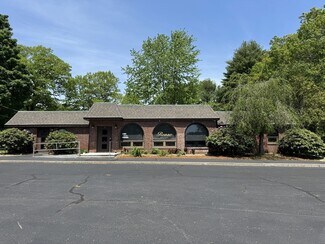 Bedford, MA Freestanding - 428 North Rd Bedford, MA Freestanding - 428 North Rd