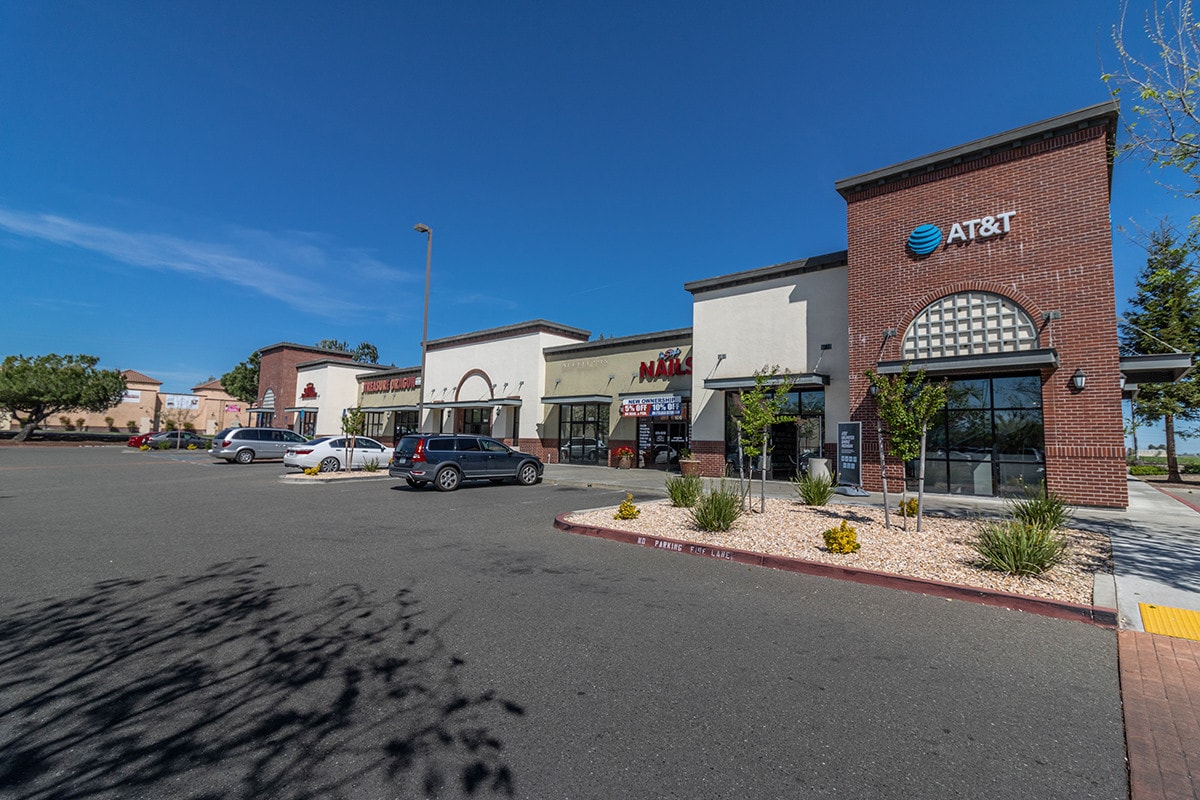 1810 E Main St, Woodland, CA for Rent
