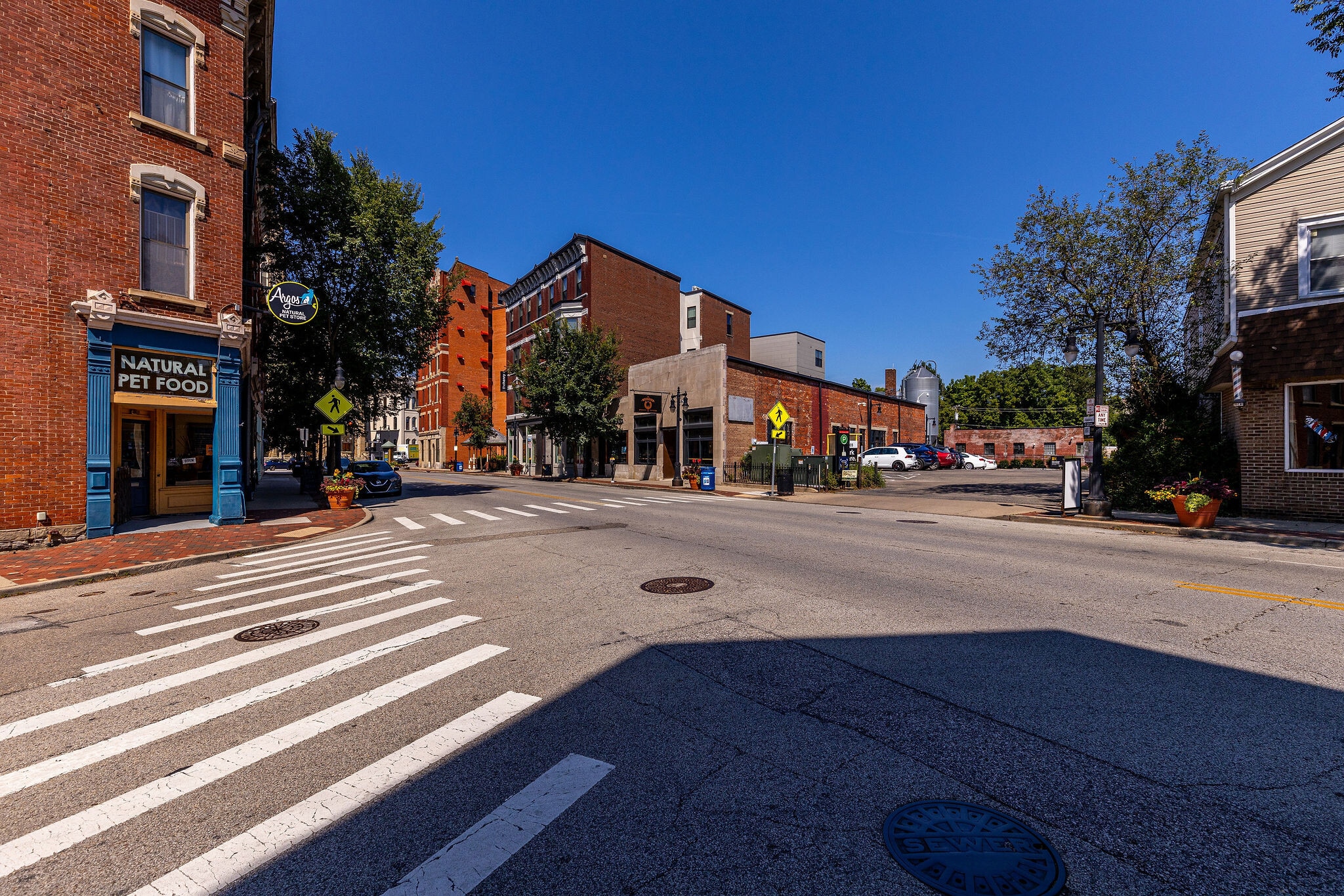 2800 Woodburn Ave, Cincinnati, OH for Sale