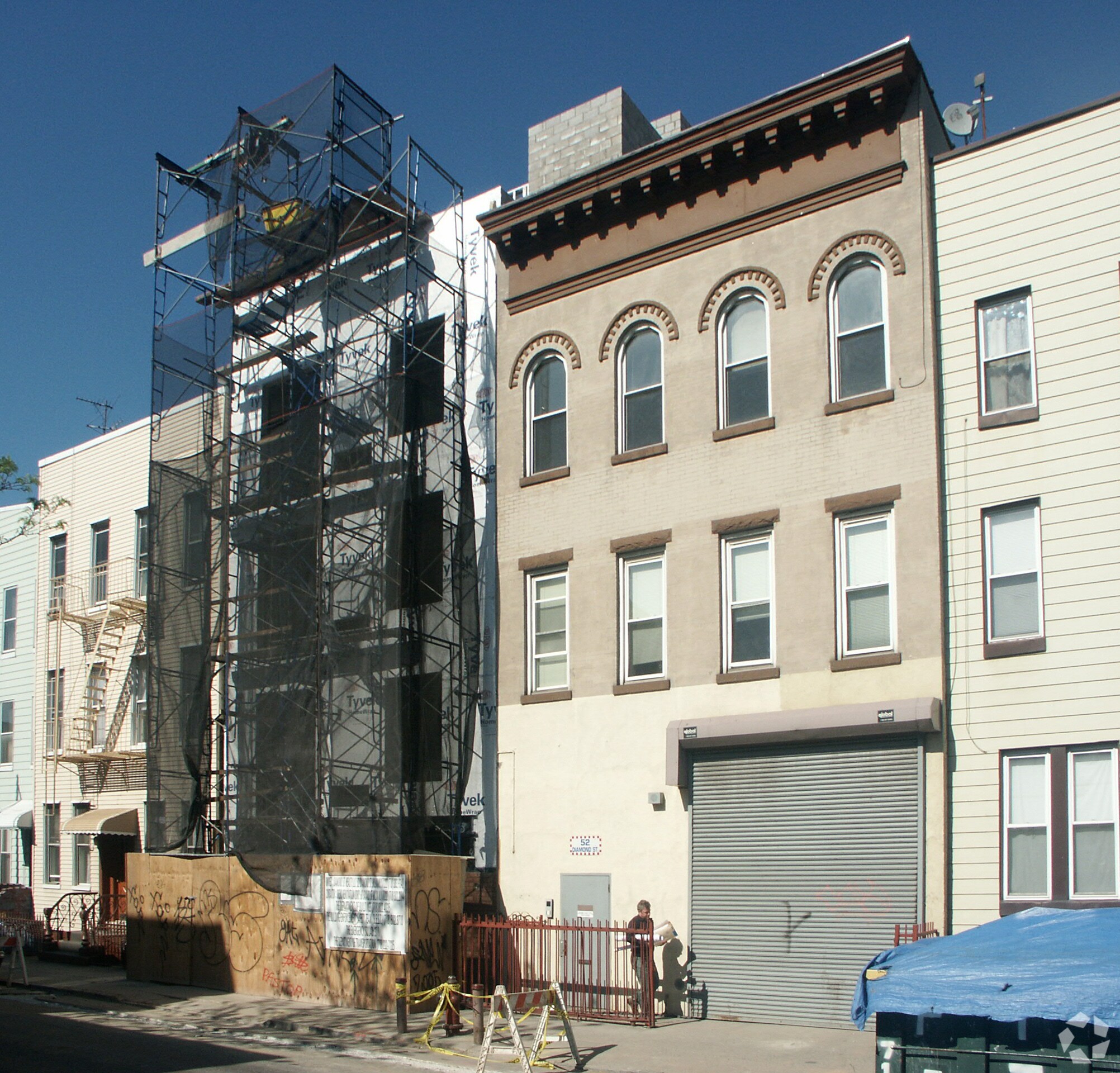52-54 Diamond St, Brooklyn, NY for Rent