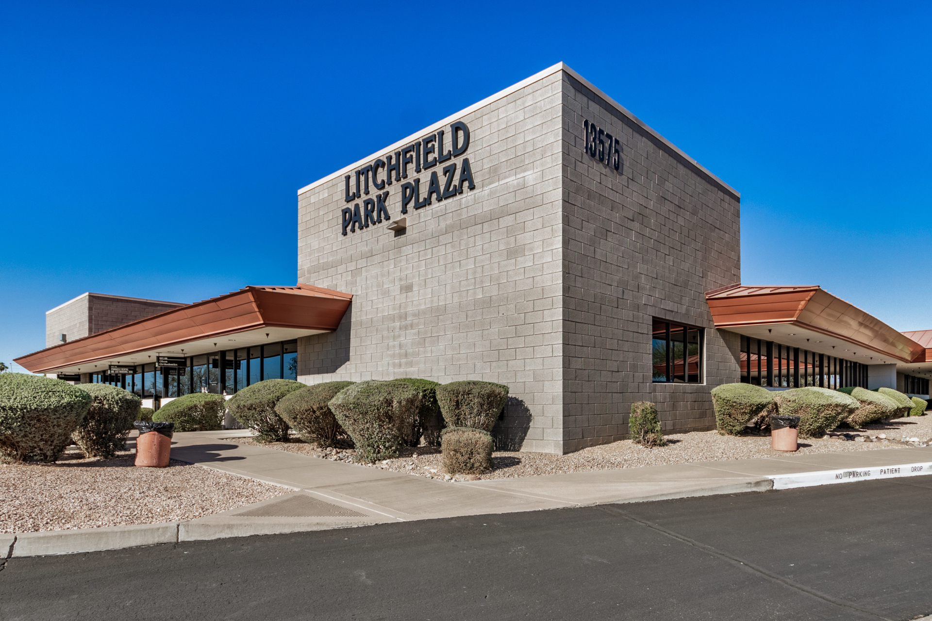 13575 W Indian School Rd, Litchfield Park, AZ for Rent