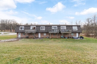 Uniontown, OH Multi-Family - 4542 Camelot Cir