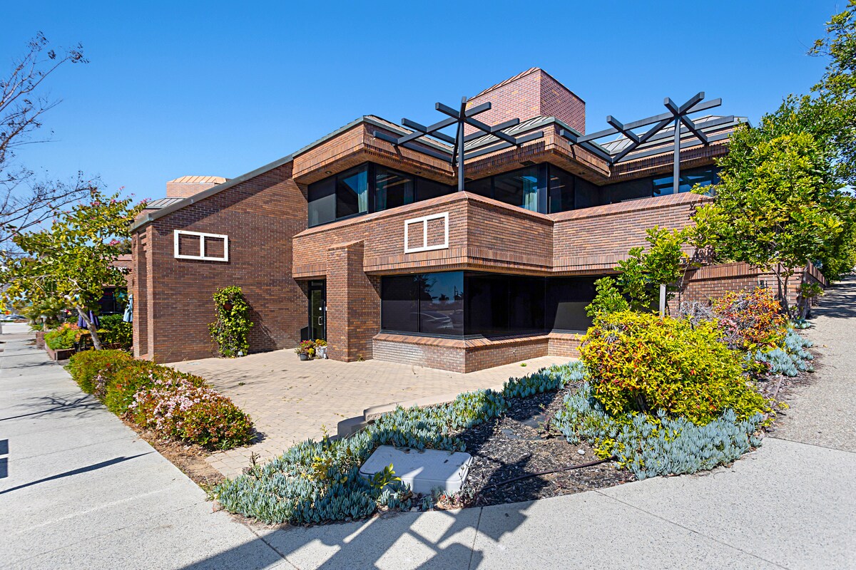 915 Camino del Mar, Del Mar, CA for Rent