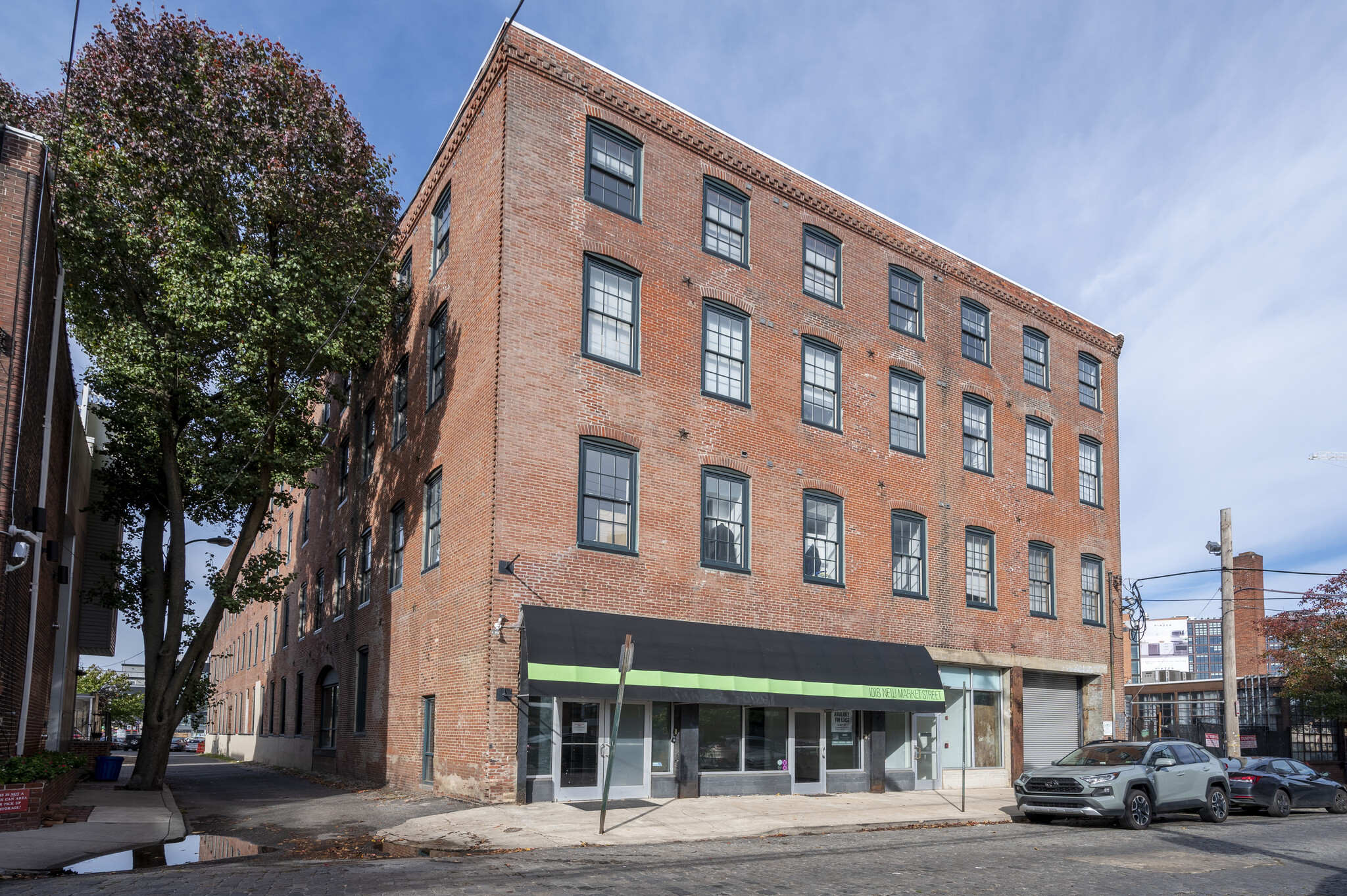 1016 New Market St, Philadelphia, PA for Rent