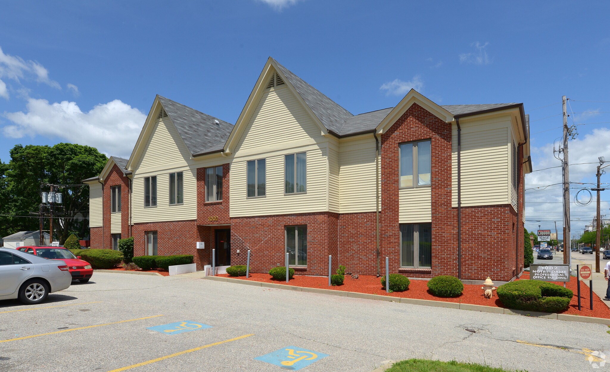 1002 Broad St Central Falls, RI 02863 Office Property for Sale on