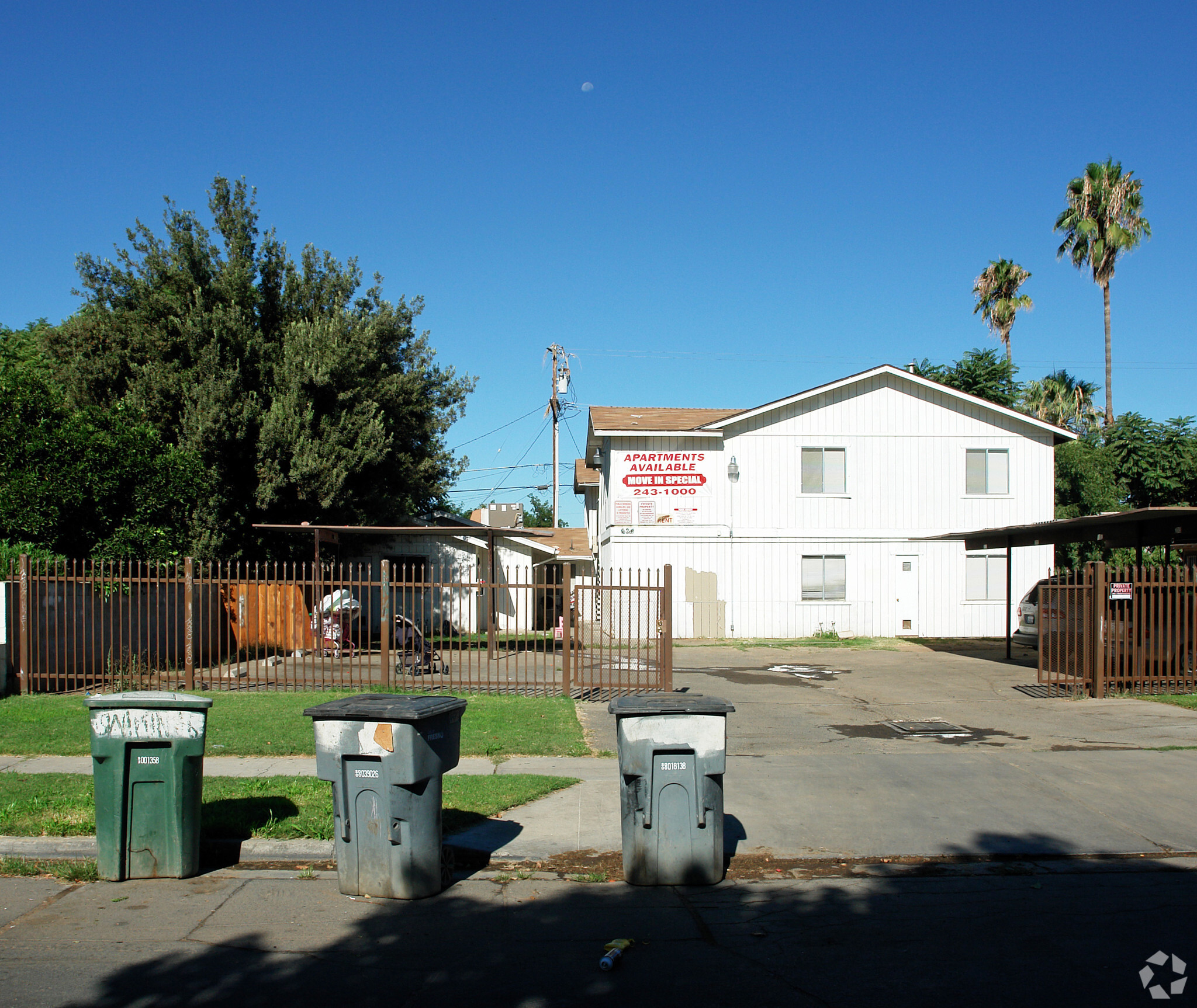 628 S Sierra Vista Ave, Fresno, CA for Sale