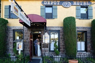 Sonoma, CA Restaurant - 241 1st St W