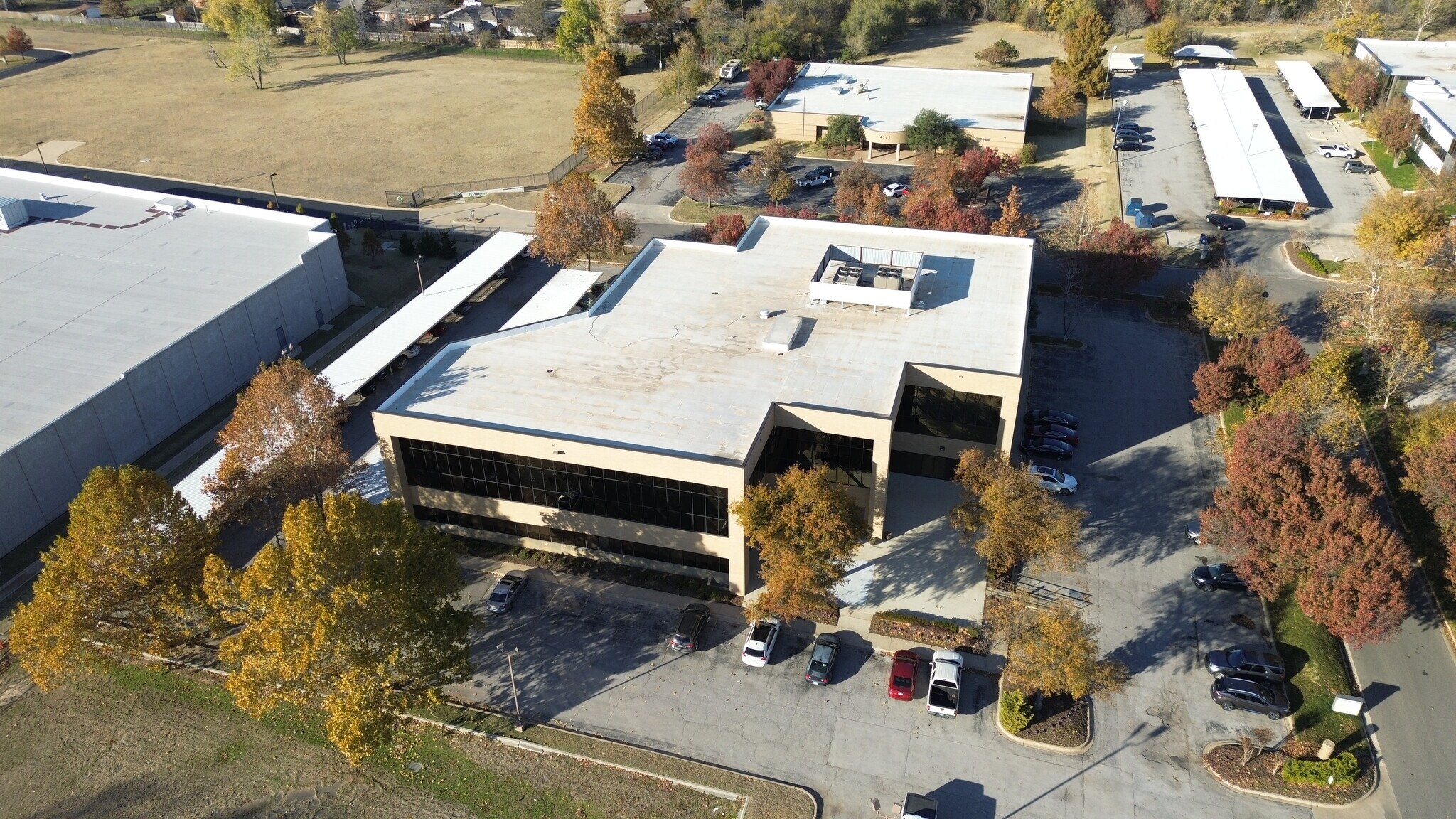 4101 Perimeter Center Dr, Oklahoma City, OK for Sale