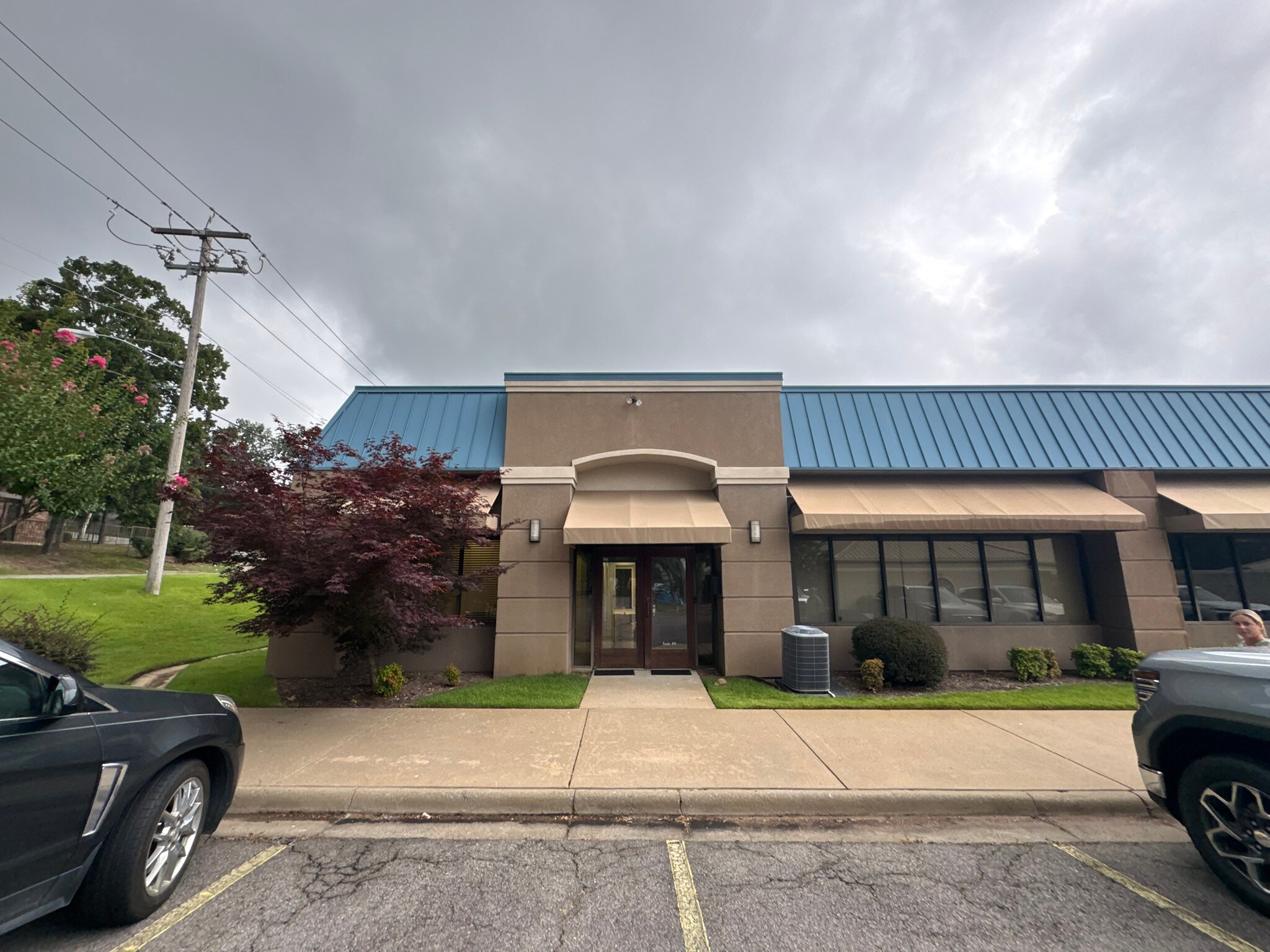 11825 Hinson Rd, Little Rock, AR for Rent