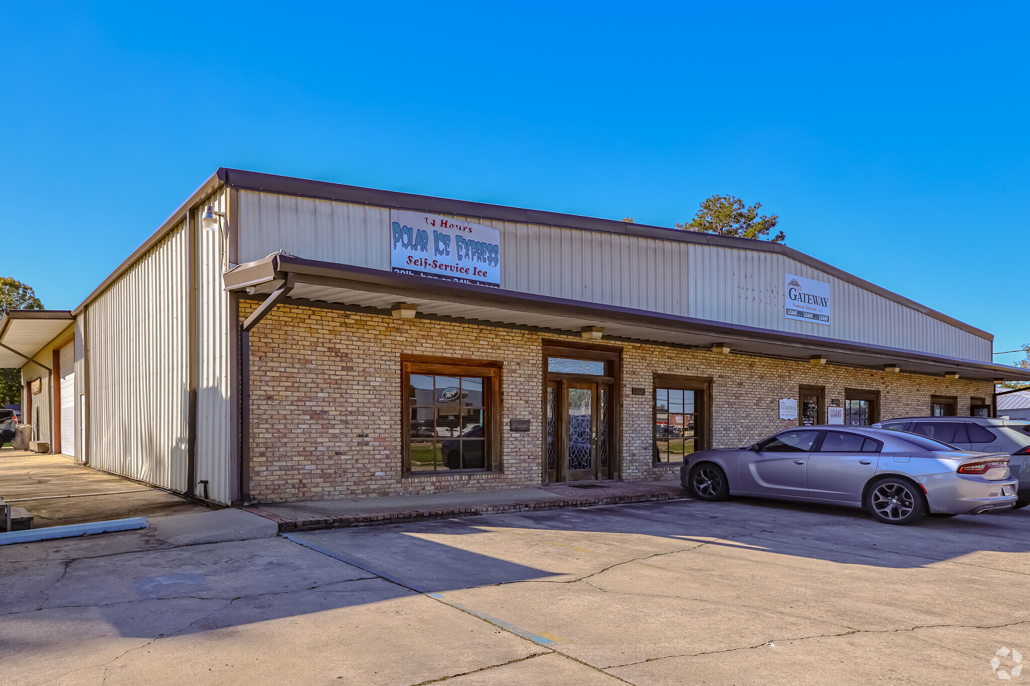 1112 Highway 51, Ponchatoula, LA for Rent