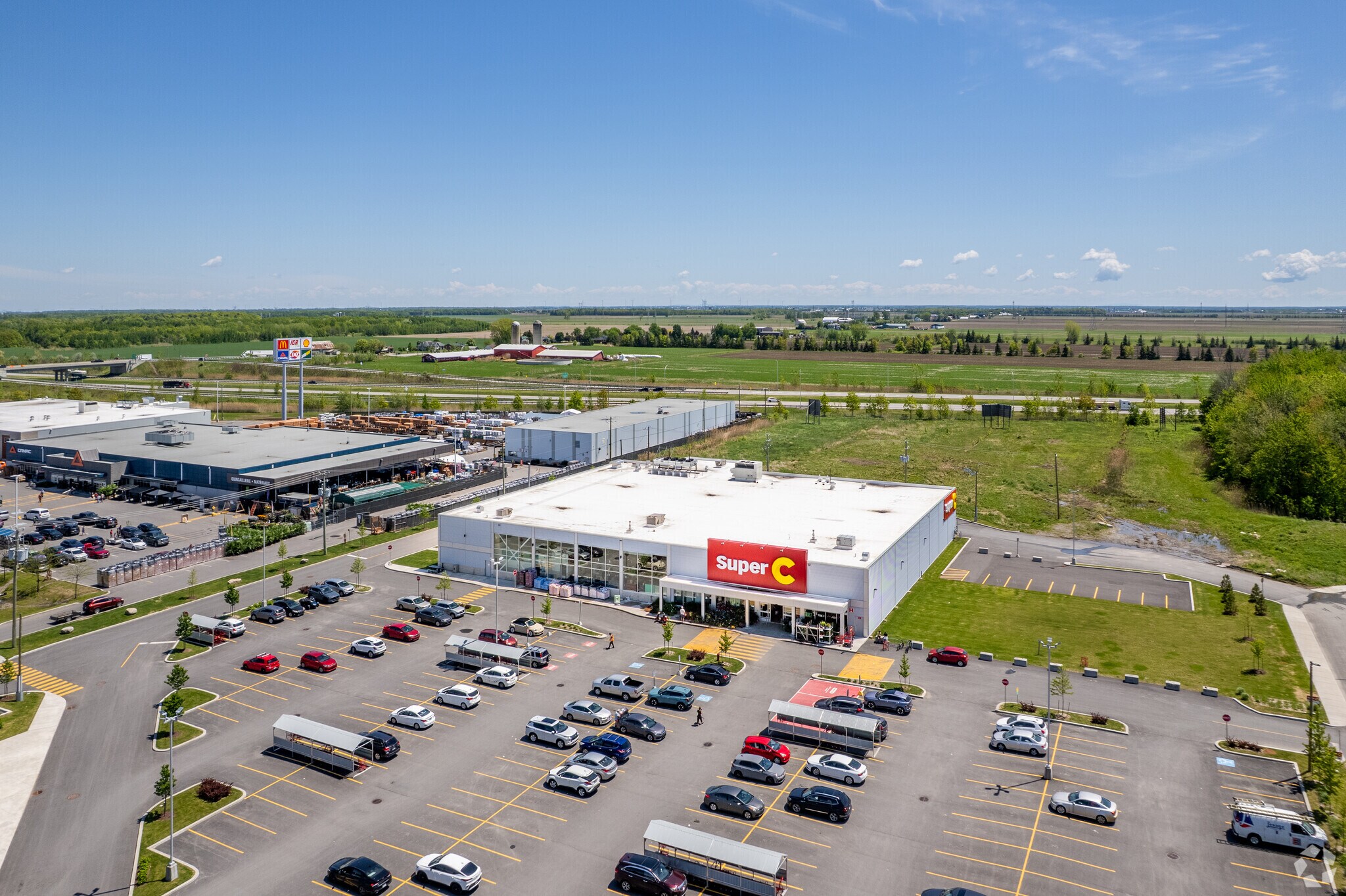 300-420 Rue Edmour-Daoust, Beauharnois, QC for Rent