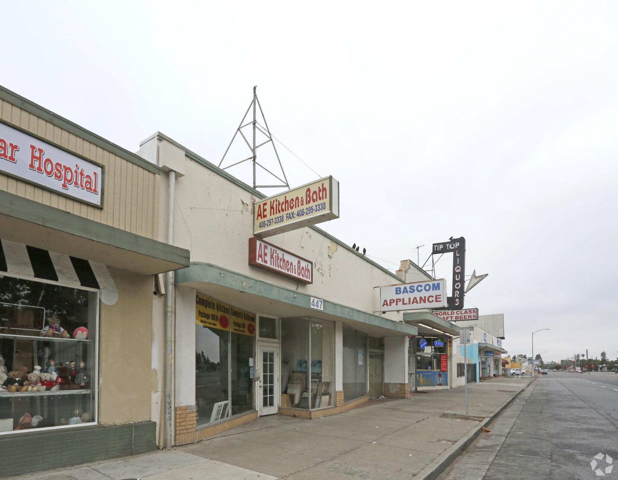 443447 S Ave San Jose, CA 95128 Retail Property for Lease on