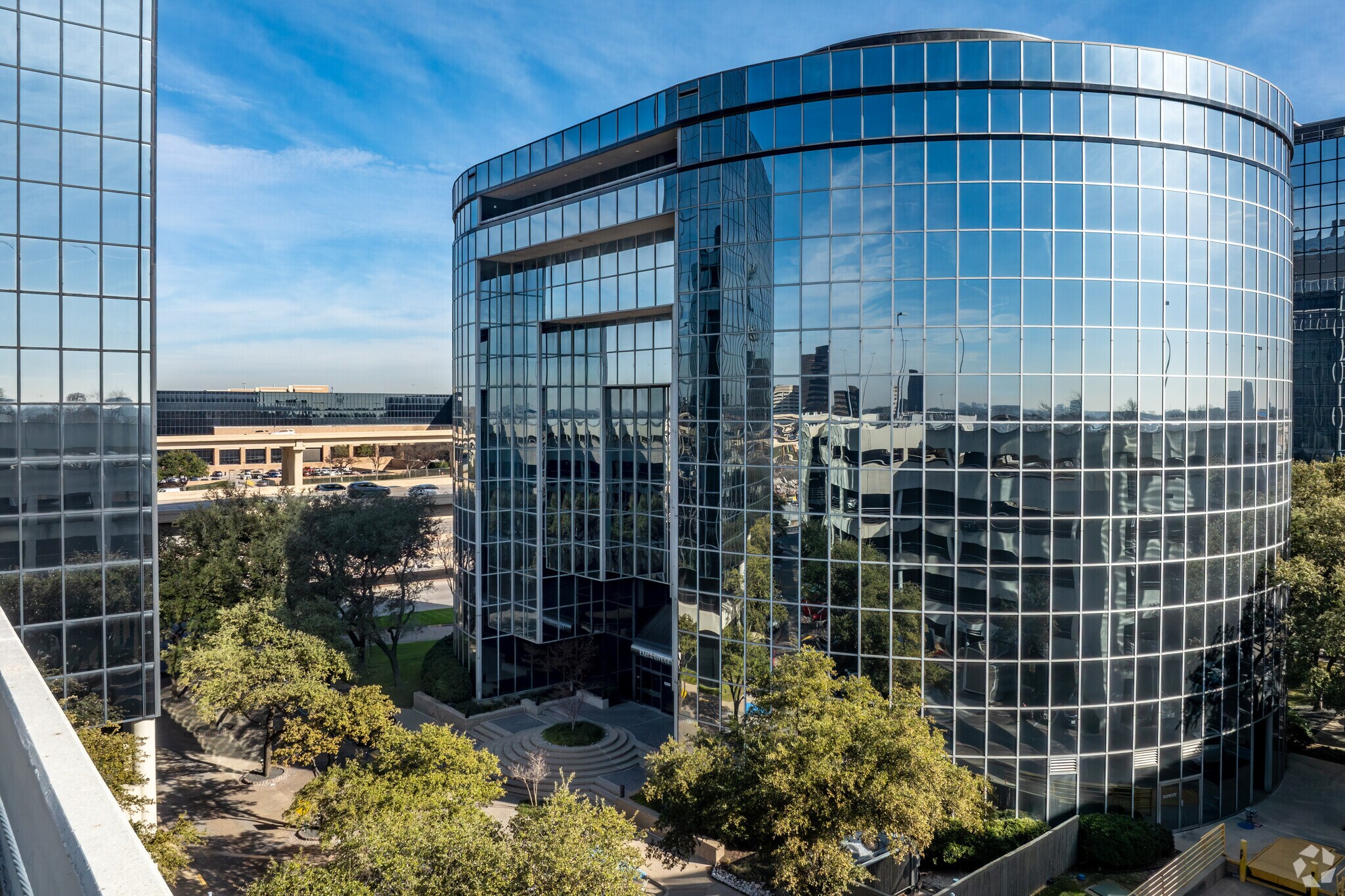 8360 Lyndon B Johnson Fwy, Dallas, TX for Rent