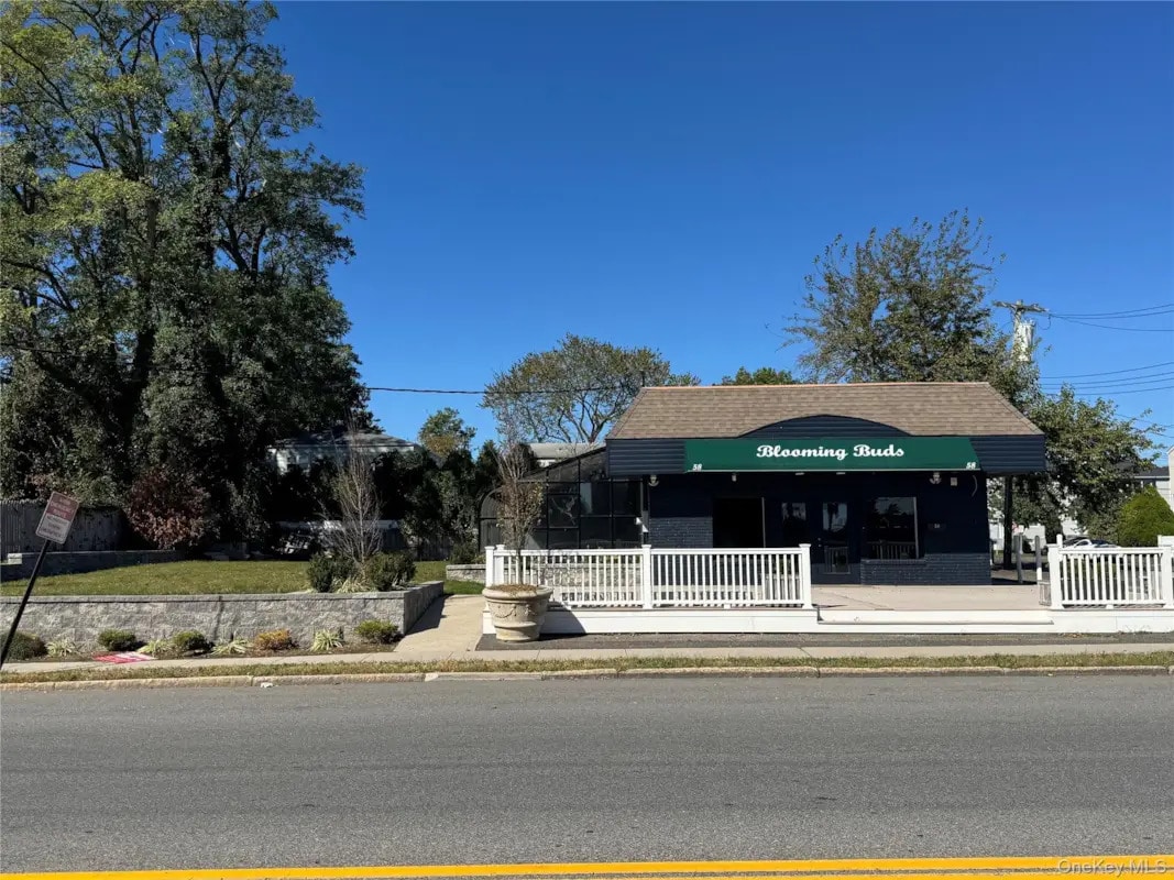 58 Halstead Ave, Harrison, NY for Rent