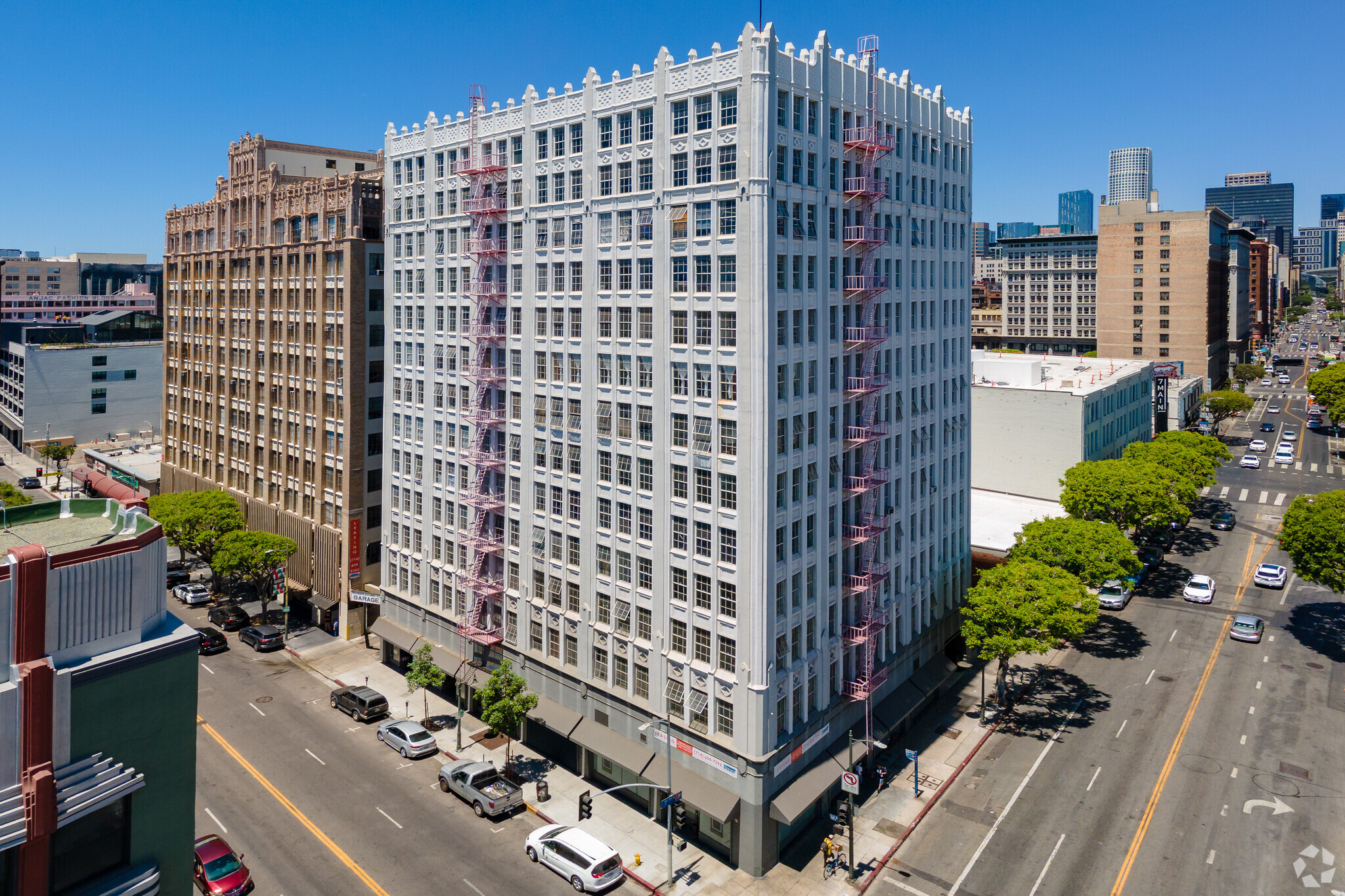 122 E 7th St, Los Angeles, CA for Rent