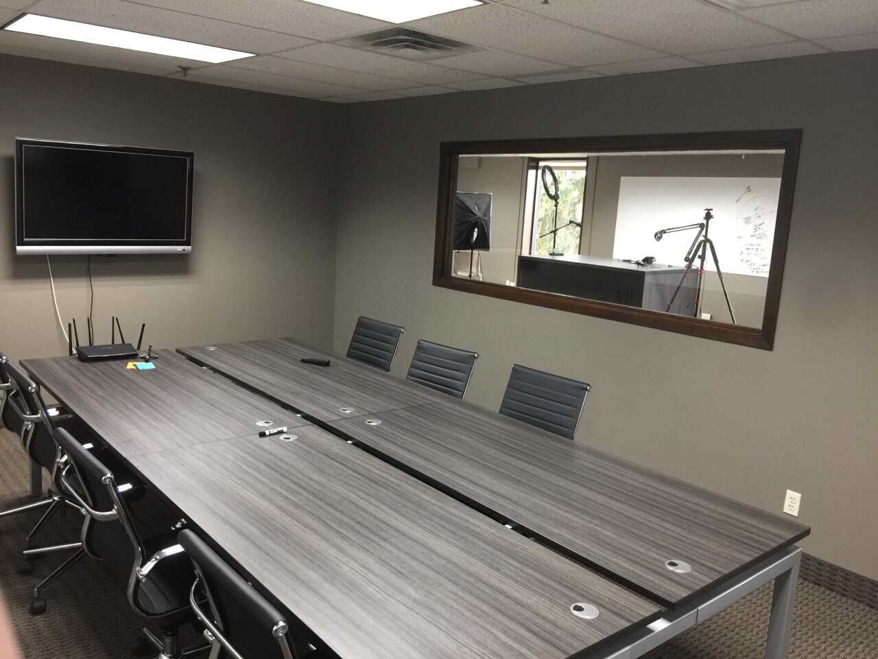 6900 Shady Oak Rd, Eden Prairie, MN for Rent