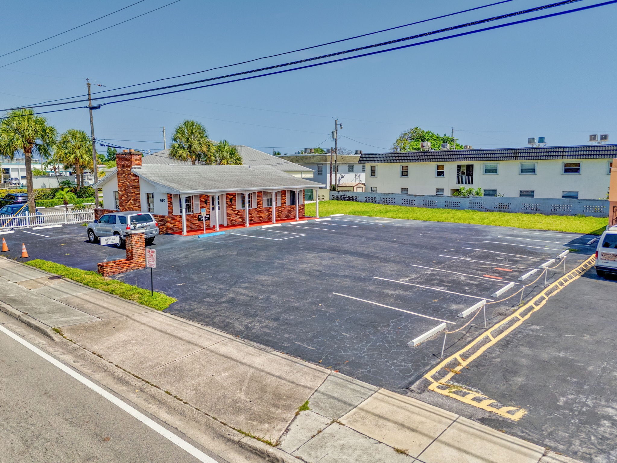 610 Northlake Blvd, North Palm Beach, FL for Rent