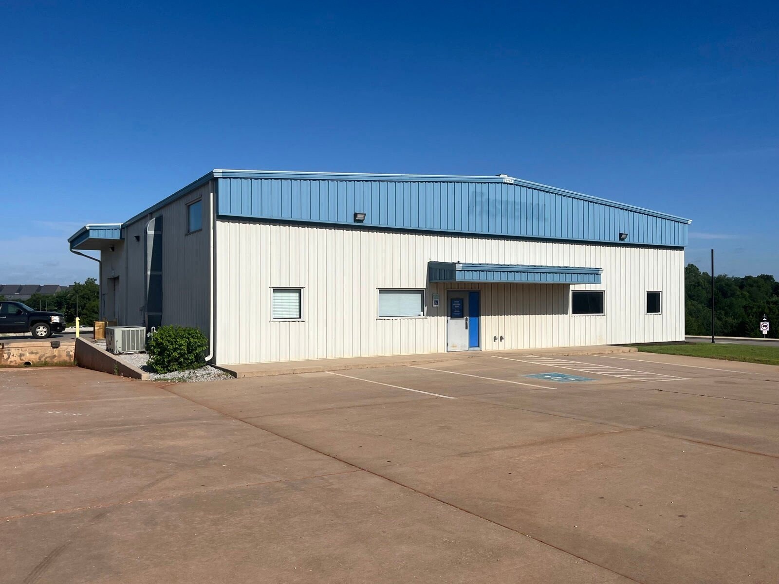 7001 S Sooner Rd, Oklahoma City, OK for Sale
