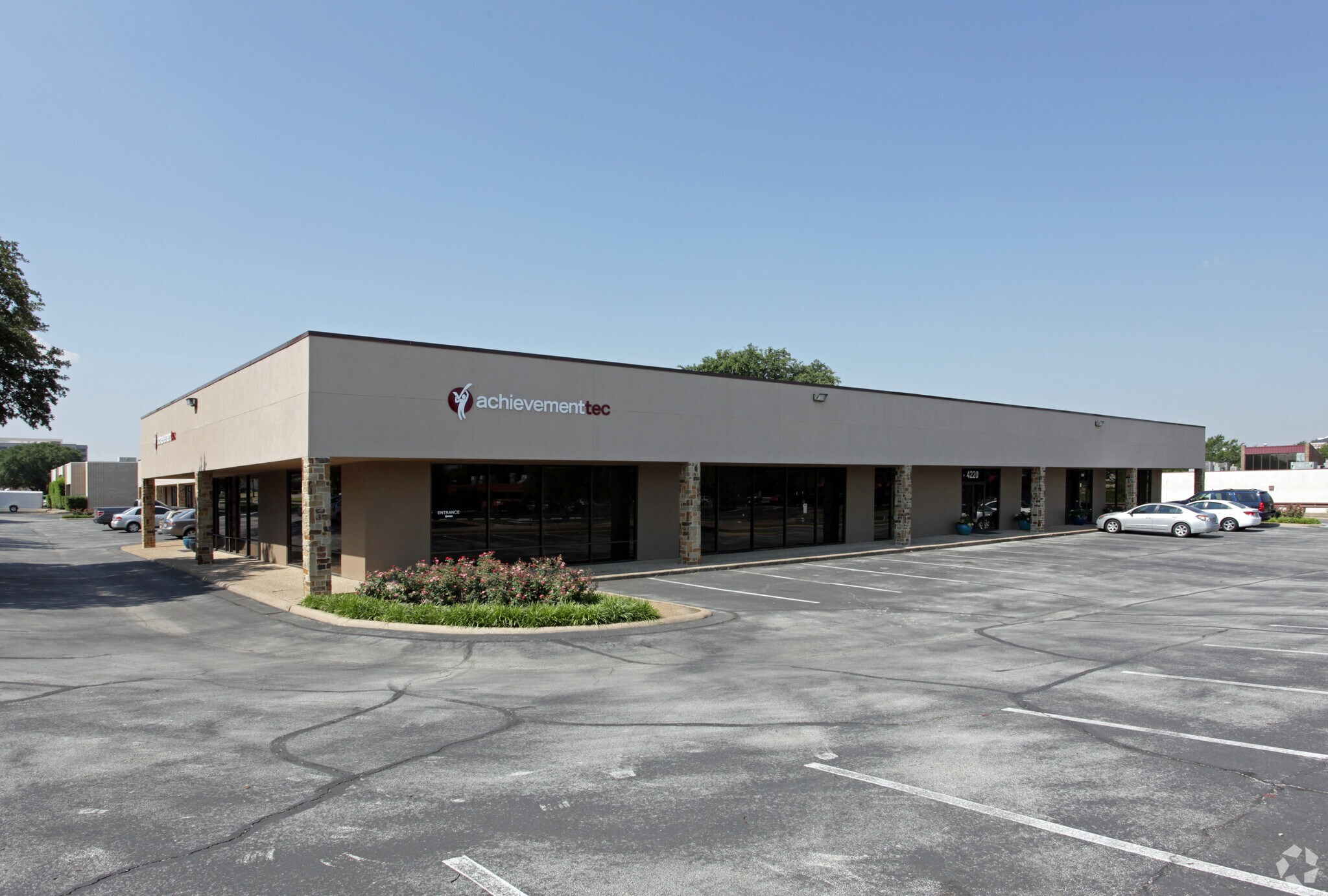4220 Proton Rd, Dallas, TX for Rent
